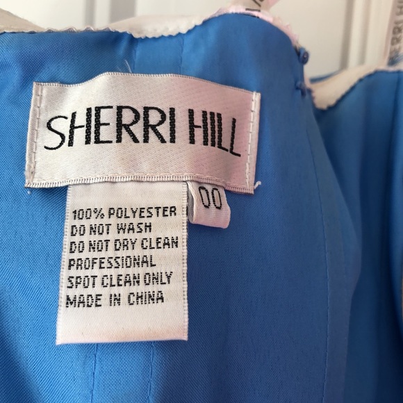 Sherri Hill - 52693 Strapless Ruffle Fringed Tulle Ball Gown Size 00 Unaltered - Picture 3 of 12